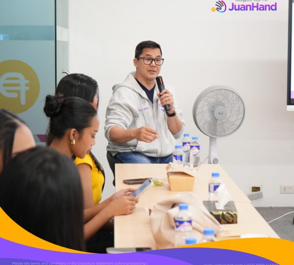 Mr. Francisco Mauricio discusses the background of JuanHand to Miss Grand International Philippines candidates.