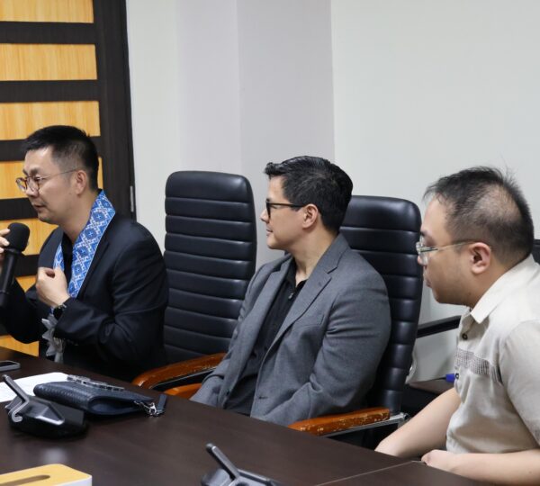 Mr. Tim Li, the CEO of FinVolution Group, Mr. Francisco Mauricio, President and CEO of WeFund Lending Corp., and Mr. Francis Fulgar, Head of External Affairs at WeFund Lending Corp.